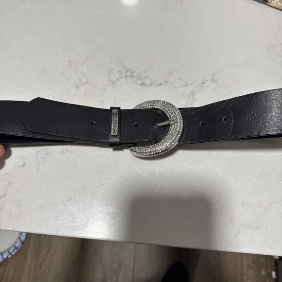 True Religion Men's Belt Horseshoe Rhinestone Silver Crystal Belt Size L/XL - Picture 2 of 7